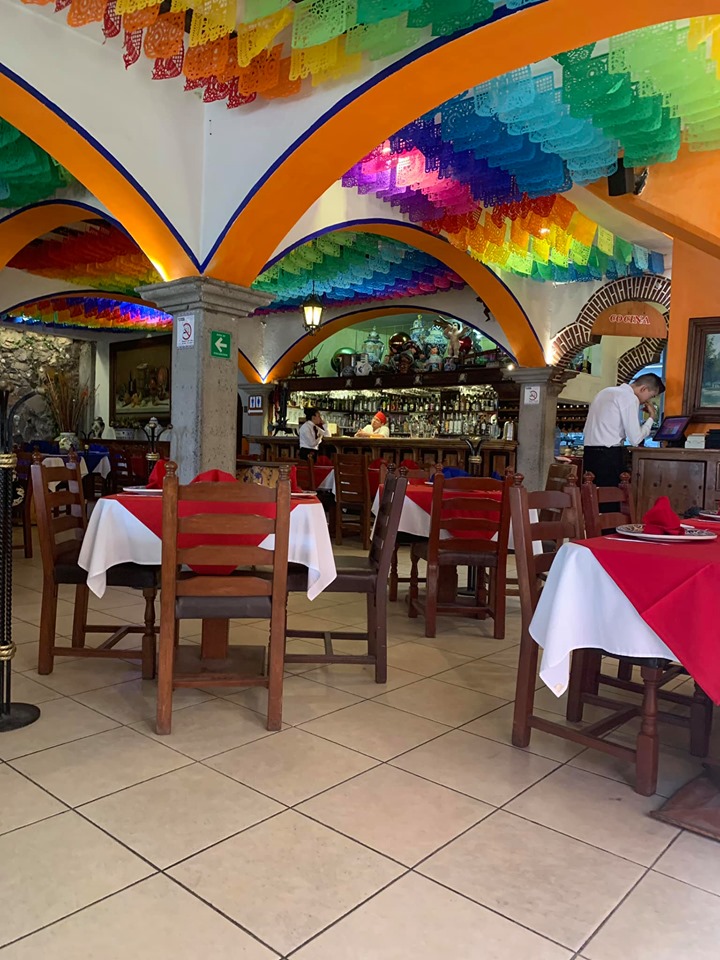 Comedor del Restaurante en el Paseo Bravo